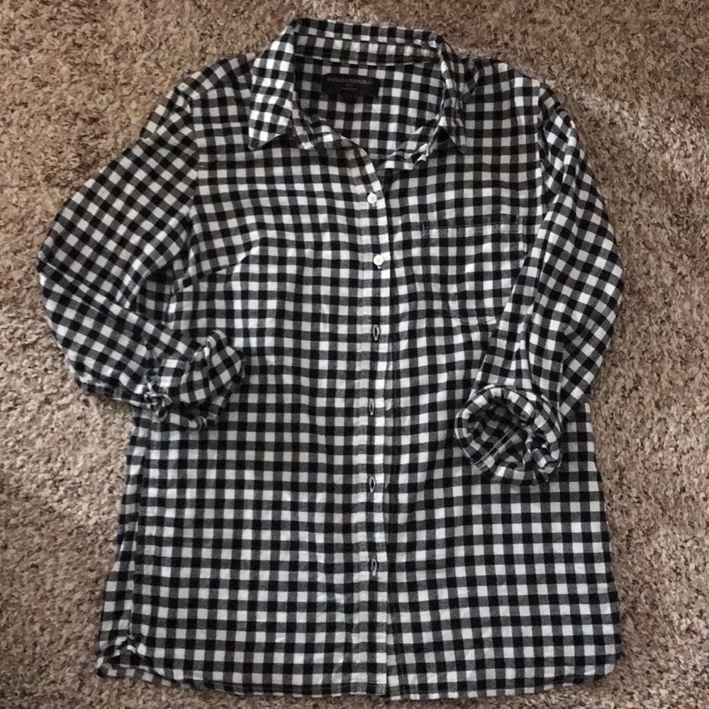 Banana Republic Black Plaid Button Up size Size XS